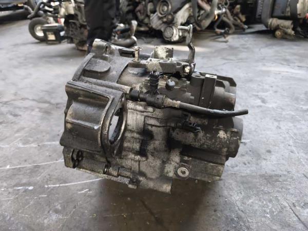 BOITE DE VITESSE VW / AUDI / SEAT / SKODA 2.0TDI CODE JLU ( 6-VITESSES ) - Vue 5